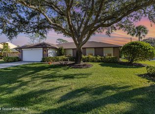 701 Cottbus Ave NW, Palm Bay, FL 32907