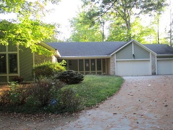 2nd image of 10928 White Sail Ct
