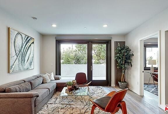 3rd image of 1070 S Bedford St #404