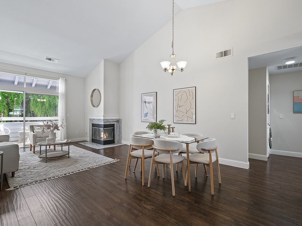 1st image of 1735 Parkview Green Cir