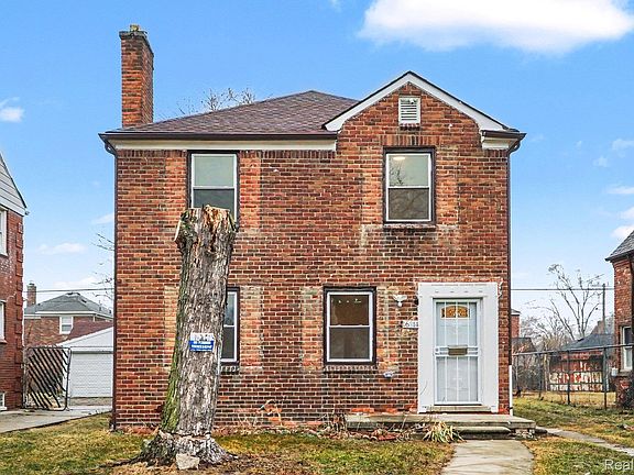 2nd image of 16814 Strathmoor St