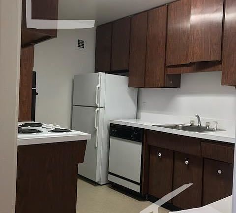 30 Gardner Rd. #6H Brookline Unit Photo 1