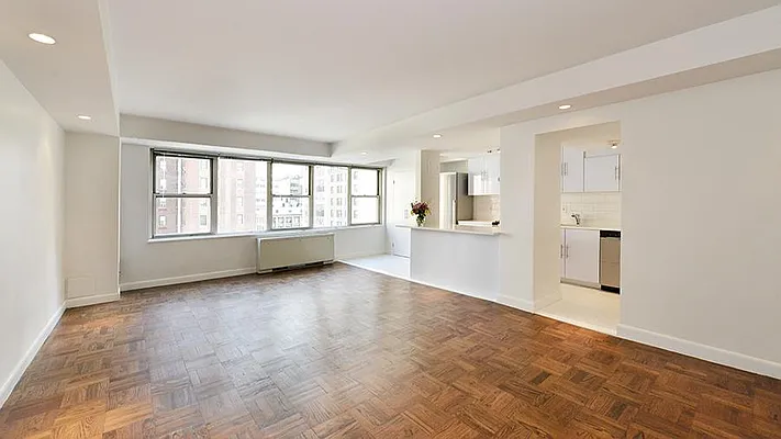 Sold by Fenwick Keats Real Estate | media 3