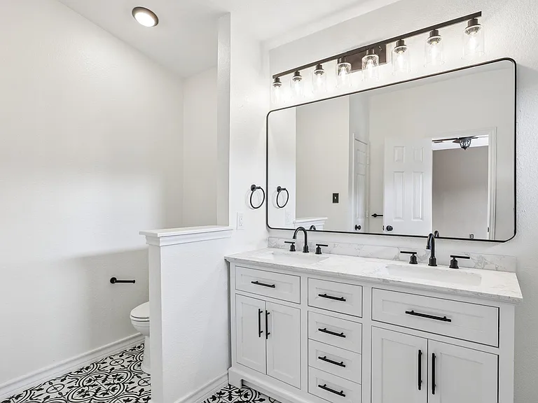 2656 Bradley Ln — Photo 33