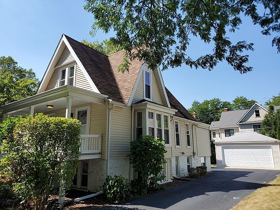 3rd image of 50 N Waiola Ave
