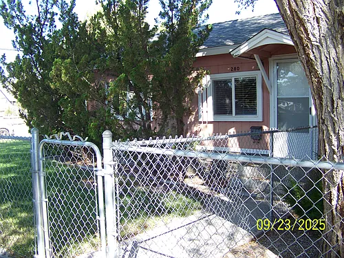 280 W B St Photo 1