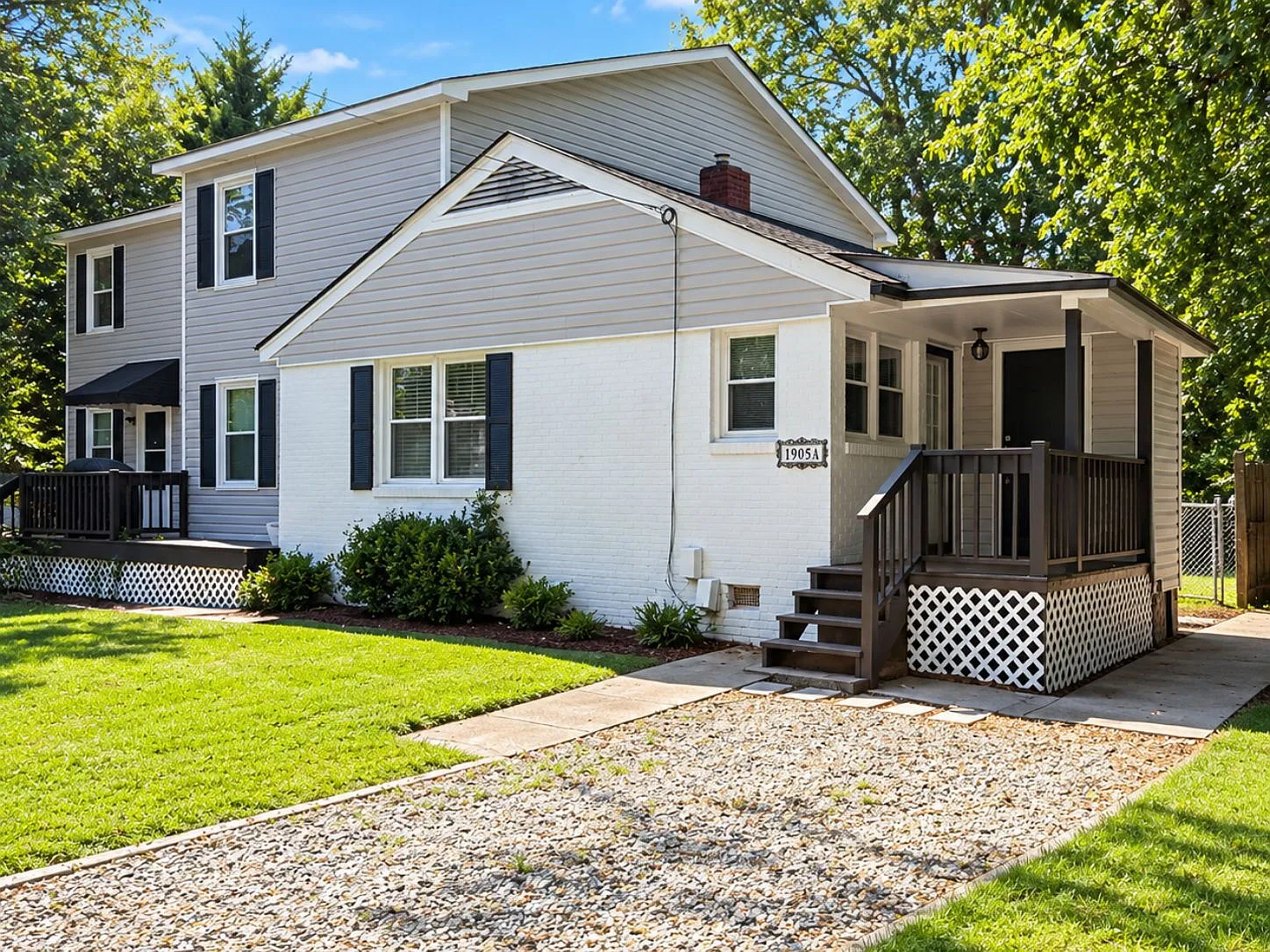 3 bed, 1.0 bath, $1,149 — Photo 1