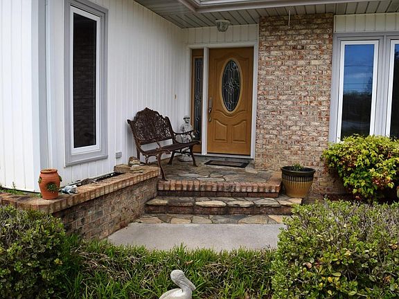2nd image of 162 Rollingwood Dr