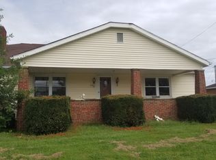601 4th St E, South Point, OH 45680