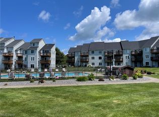 6035 Lake Rd W APT 516, Ashtabula, OH 44004
