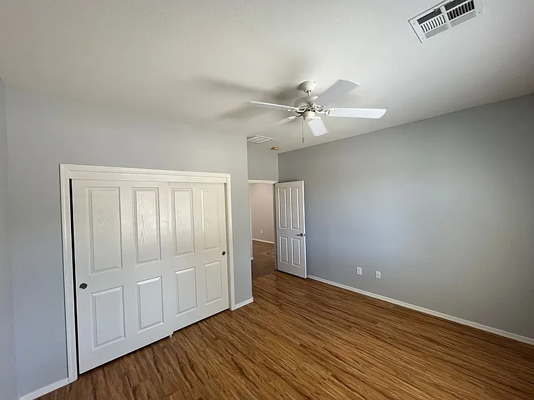 2266 Jada Dr — Photo 13