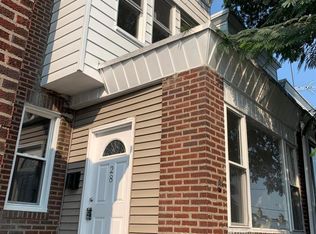 28 Lamport Rd, Upper Darby, PA 19082