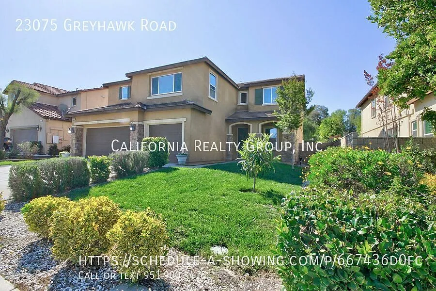 4 bed, 3.0 bath, 3159 sqft, $3,600 — Photo 2