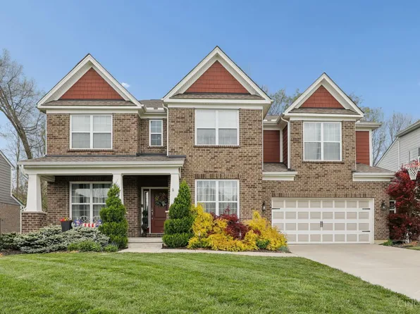 1252 Autumn Run Dr, Maineville, OH 45039