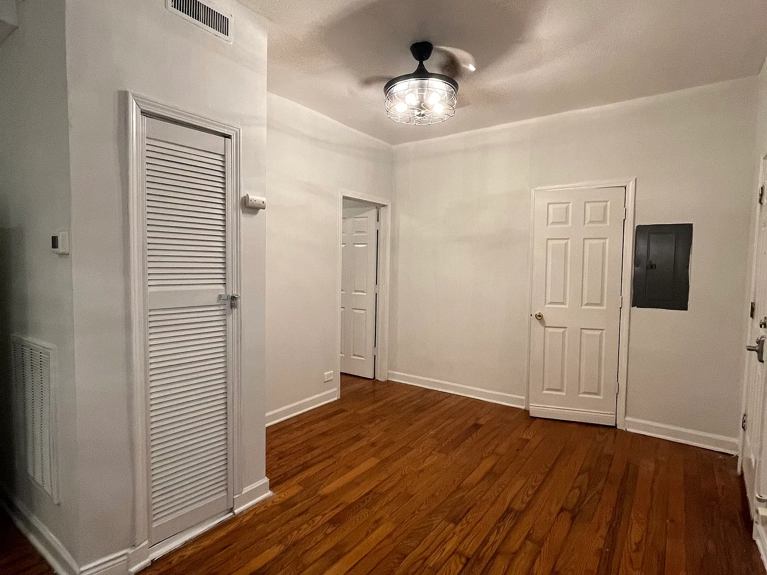 1 bed, 800 sqft, $2,195 — Photo 4