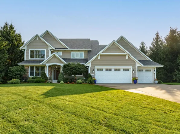 8474 Grapevine Cir, Mattawan, MI 49071