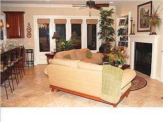 5th image of 2528 Vineyard Ln