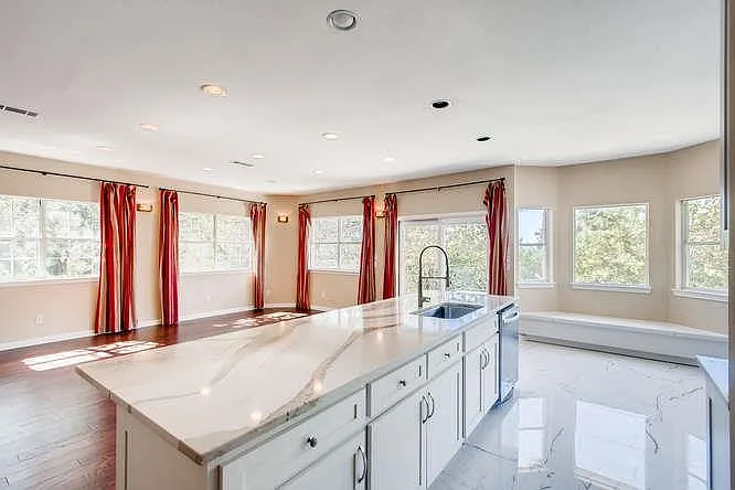 400 Canyon Rim Dr — Photo 12