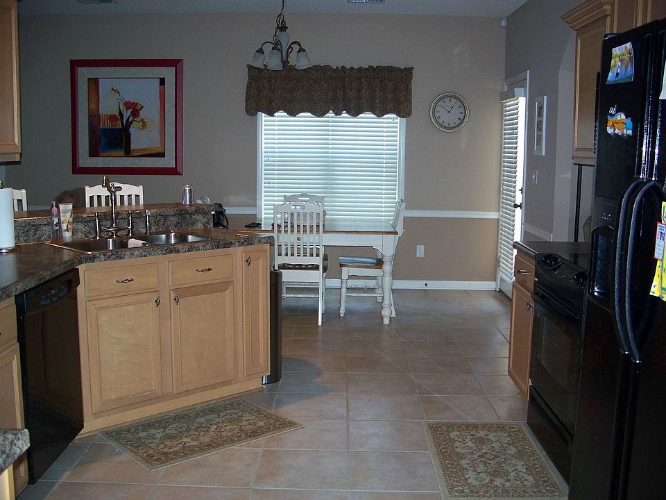 2nd image of 6709 Beagle Ln