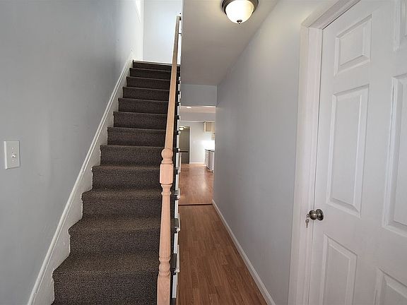 5th image of 205 Cornell St