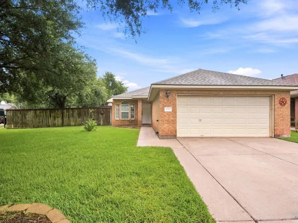 111 Thunder Basin Dr, Richmond, TX 77469