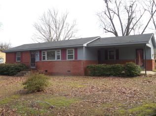 312 Landrum St, Kosciusko, MS 39090