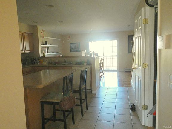 Open and sunny living