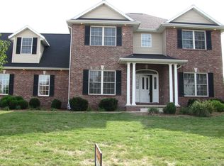 1504 Ascot Chase, Sherman, IL 62684