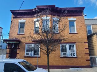 6107 Jefferson St, West New York, NJ 07093