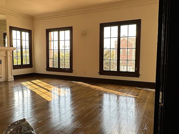 2nd image of 232 S Berendo St #3