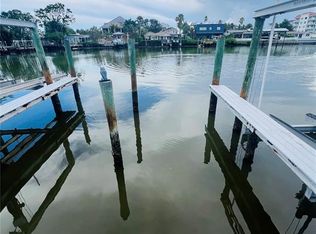 300 Venetian Dr APT 3, Clearwater, FL 33755