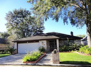 6522 Preston Trail Dr, Houston, TX 77069