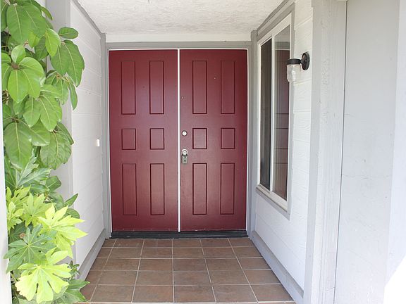 3rd image of 811 San Carlos Dr