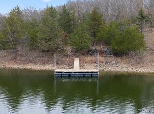 26541 Apache Ln, Rocky Mount, MO 65072