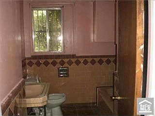 5th image of 6344 Hood Ave #A