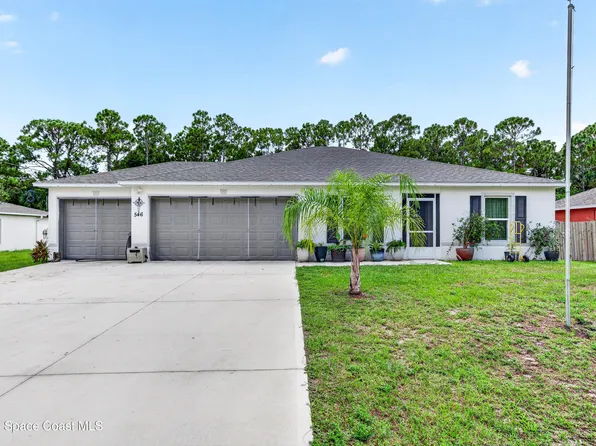 546 Ocean Spray St SW, Palm Bay, FL 32908