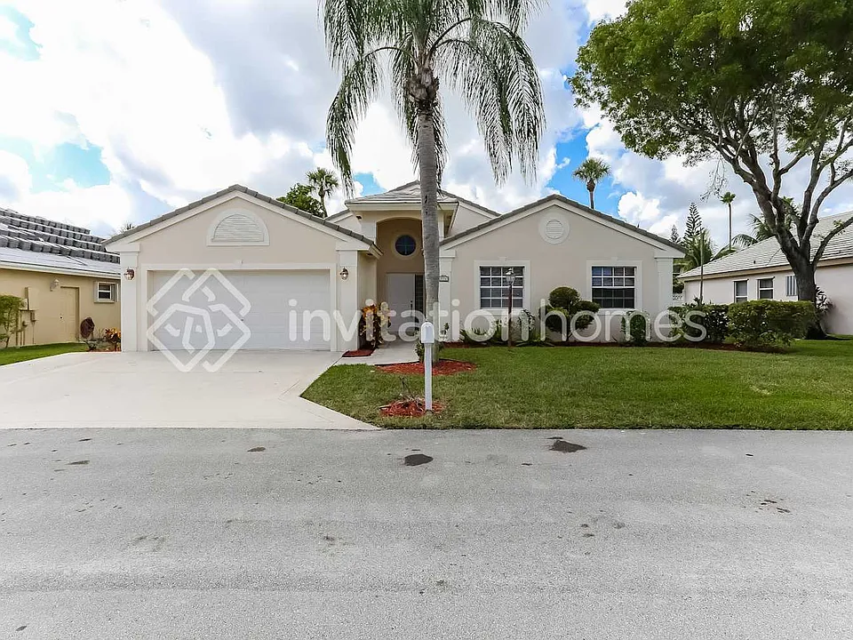 575 NW 47th Ter