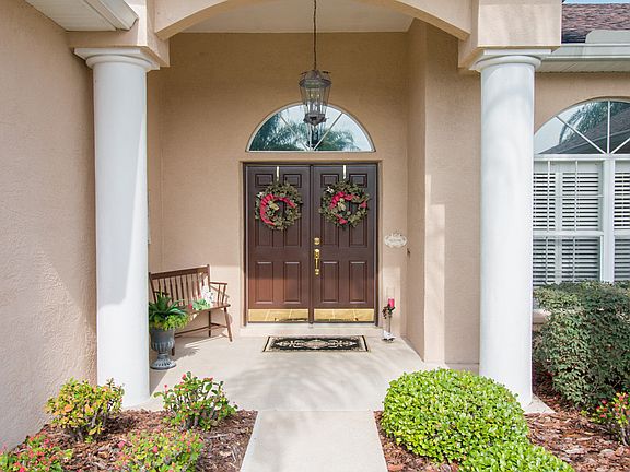 2nd image of 3718 Gaviota Dr