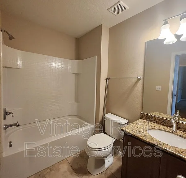 4721 Chatterton Way — Photo 12