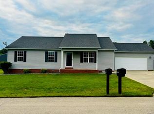 12081 Hidden Meadow Ln, Dexter, MO 63841