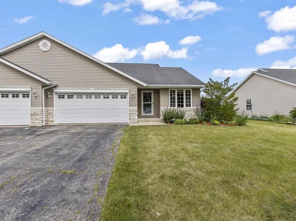 631 Patricia Street, Elkhorn, WI 53121