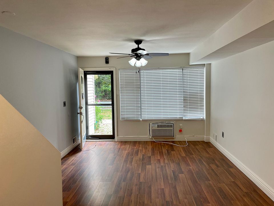 392 Sprague Ave, Staten Island, NY 10307 Zillow