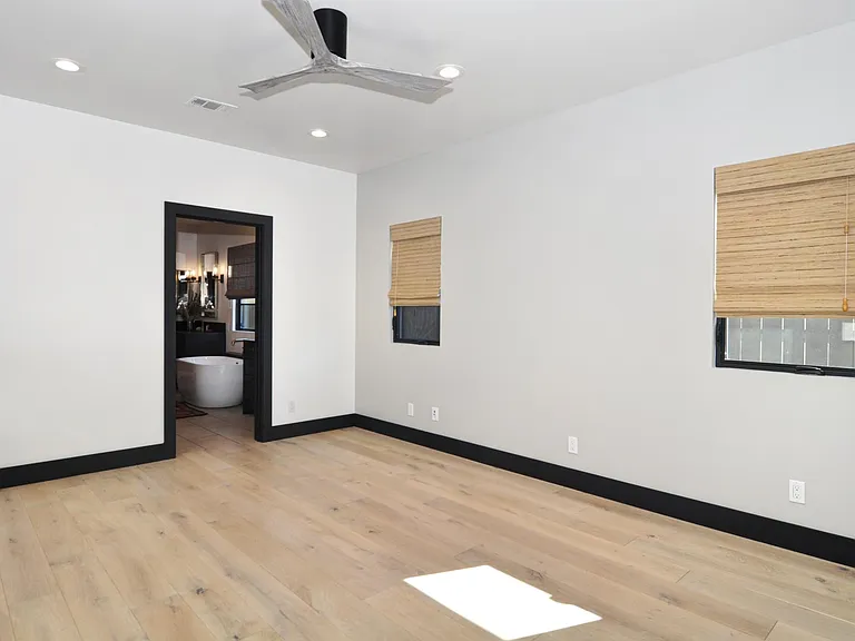 180 Broadway #A — Photo 9