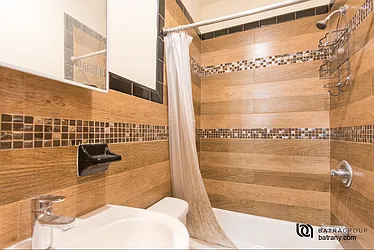 Rented by Batra Group Inc