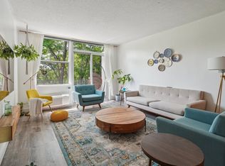 200 Grand Cove Way #PENTHOUSE 5B, Edgewater, NJ 07020