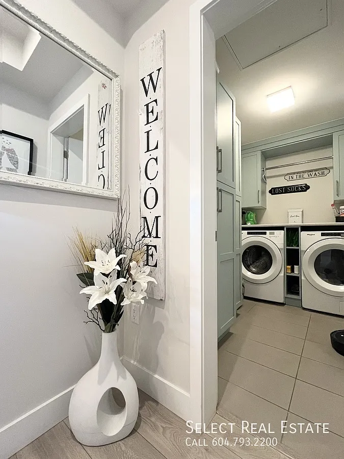 2 bed, 1181 sqft, $2,795 — Photo 2