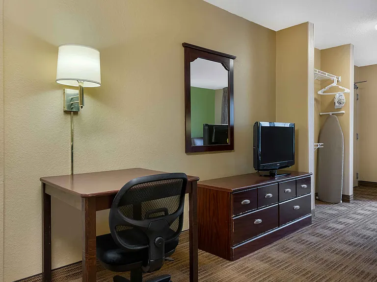 Studio Suite - 1 King Bed