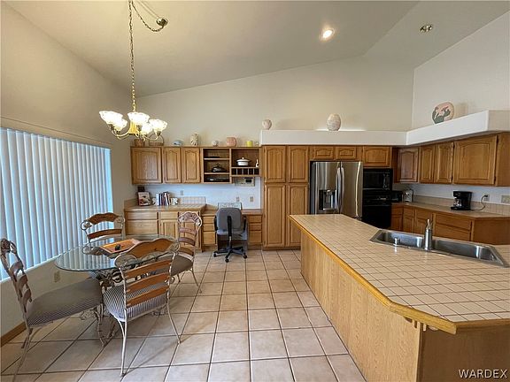 5th image of 2516 Golf Drive