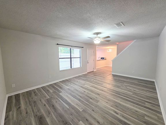 5th image of 2301 W Michigan Ave APT 21
