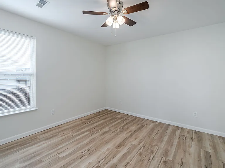 Icon Townhomes — Photo 82